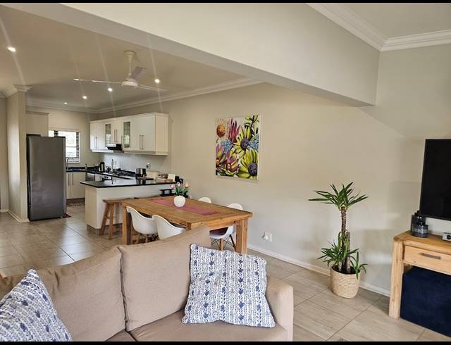 2 BEDROOM TOWNHOUSE FOR SALE IN SIMBITHI ECO ESTATE